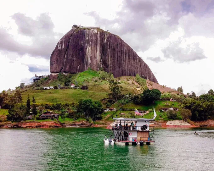 00 guatape boat party split content