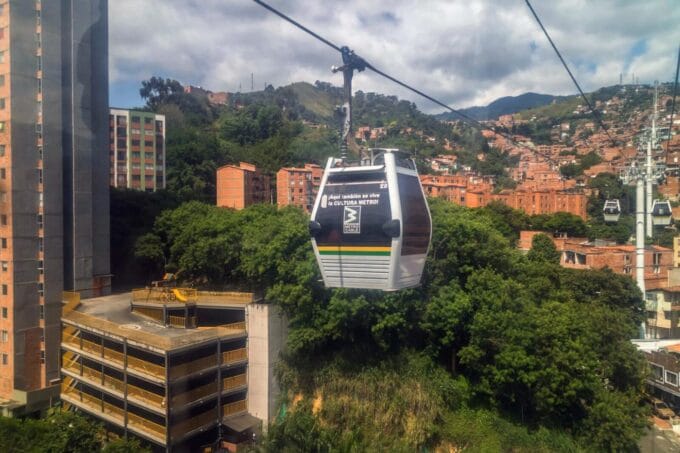 03 medellin city tour