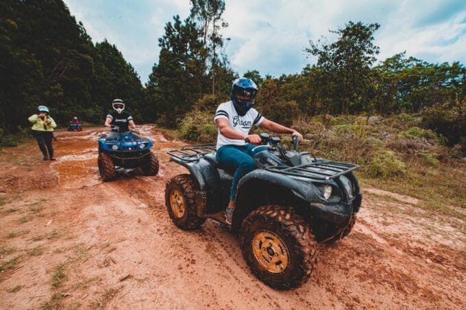 08 medellin crew atv