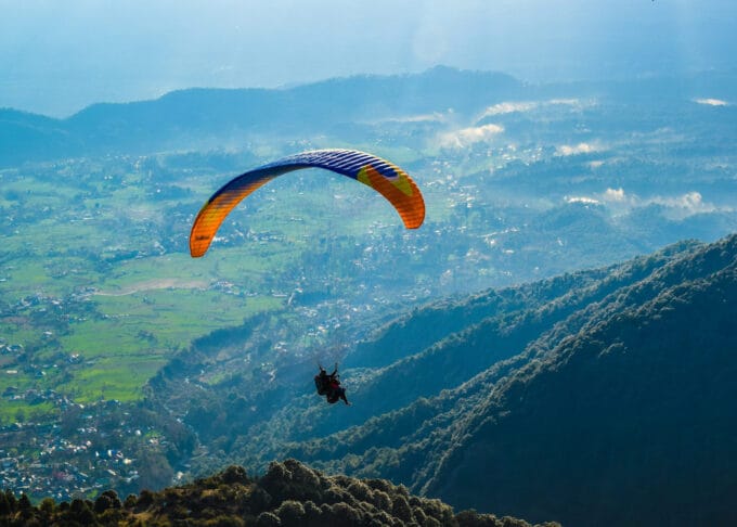 paragliding in medellin 3