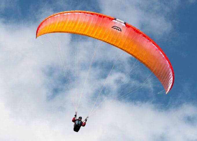 paragliding in medellin