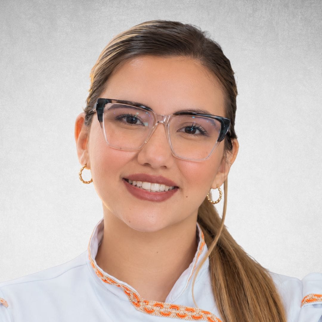 Jessie Landa, Executive Chef and Culinary Wizard at Medellin Crew